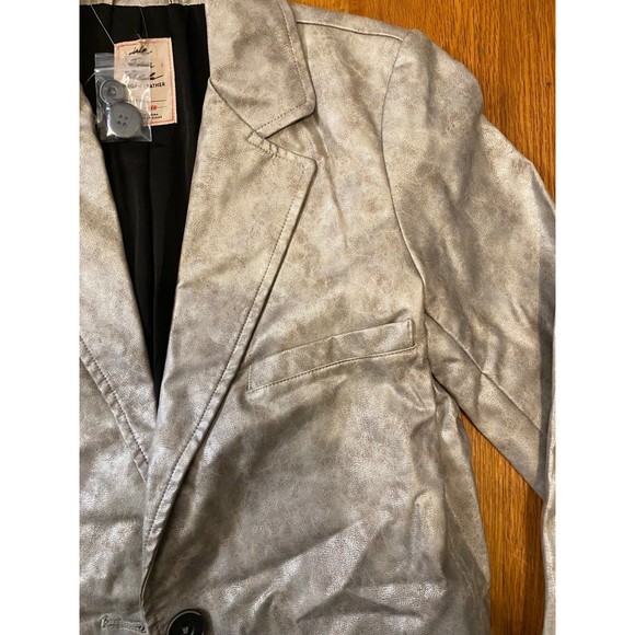 Free people leather jacket - Picture 2 of 4